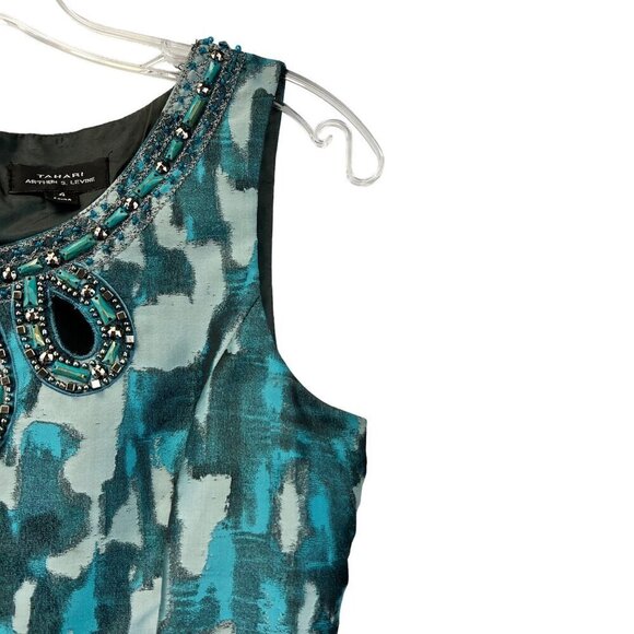 Tahari Women’s Sleeveless Pencil Dress Teal Jacquard Jeweled Neck Size 4 Zip - Picture 4 of 9